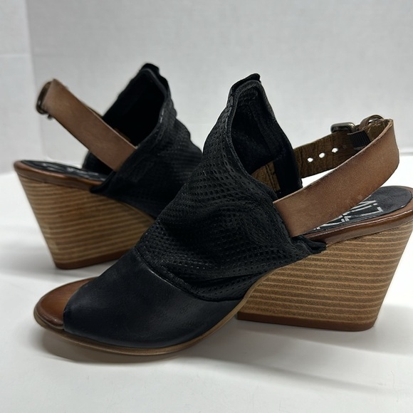 Miz Mooz Kona Wedge Sandal Shoes Open Toe Slingback Leather Black Size EU 36 6 - Picture 6 of 10